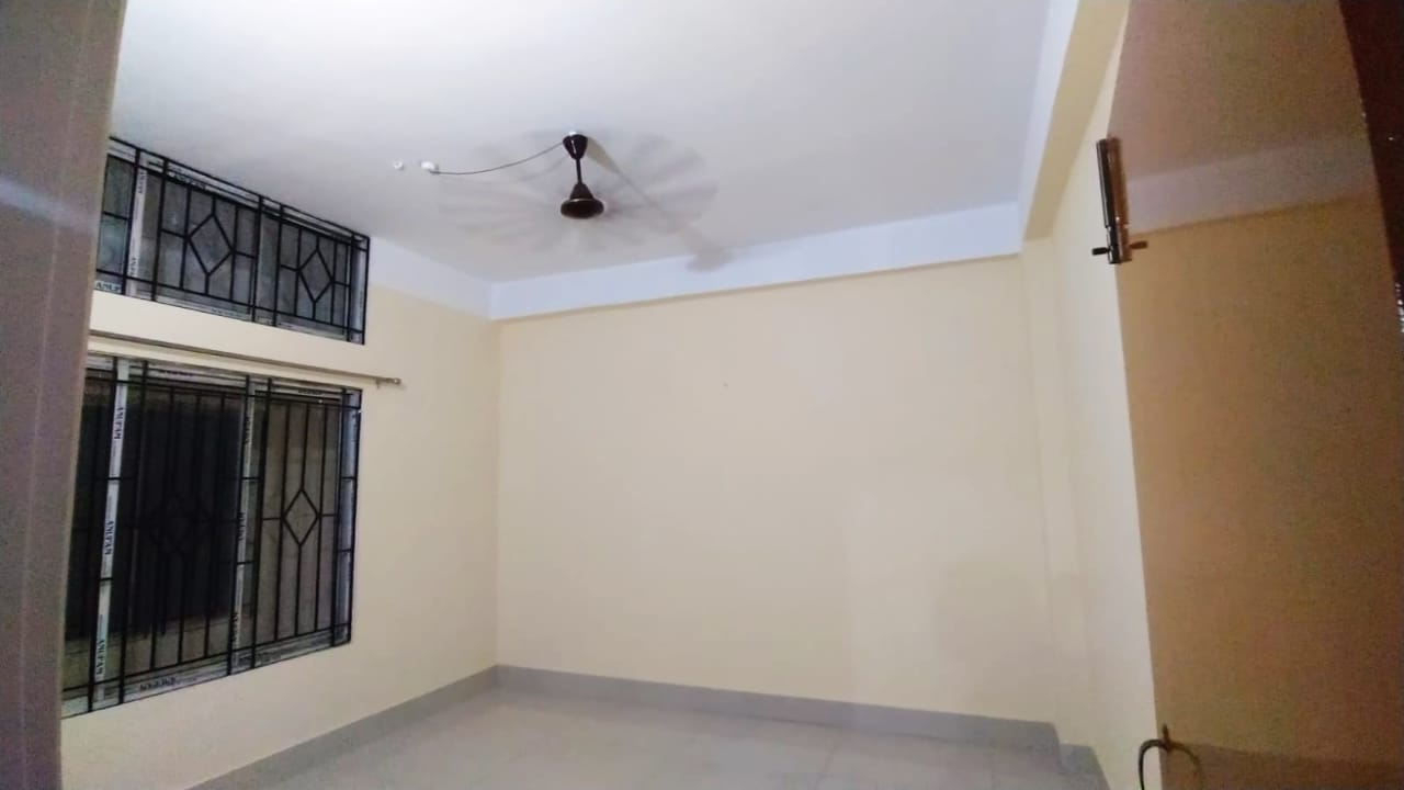 Unfurnished 3bhk in Tripura Rd, Jayanagar Chariali, Resham Nagar, Khanapara, Guwahati, Assam, India for Rent